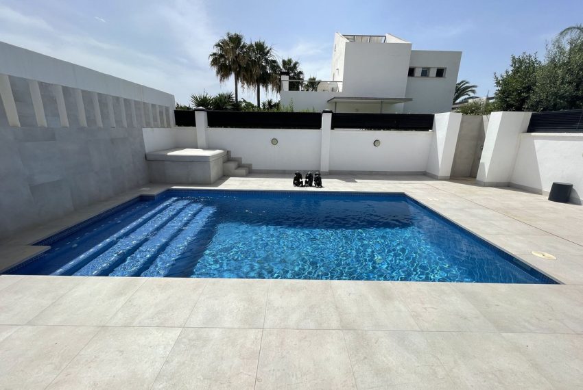 R5143783-Villa-For-Sale-San-Pedro-de-Alcantara-Detached-3-Beds-195-Built-4