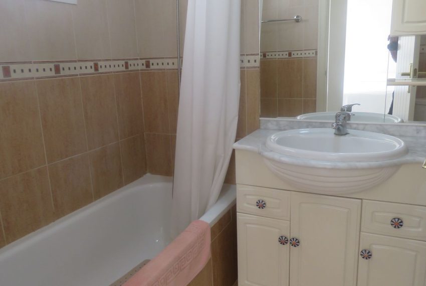 R5143807-Apartment-For-Sale-Calahonda-Penthouse-2-Beds-86-Built-10