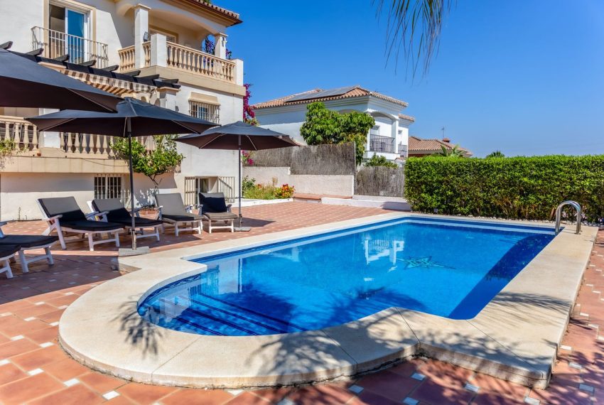 R5143825-Villa-For-Sale-Coin-Detached-4-Beds-287-Built-1