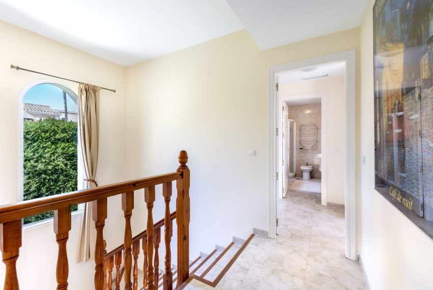 R5143825-Villa-For-Sale-Coin-Detached-4-Beds-287-Built-17