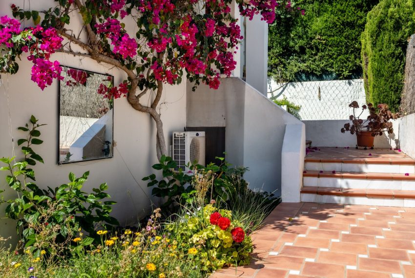 R5143825-Villa-For-Sale-Coin-Detached-4-Beds-287-Built-3
