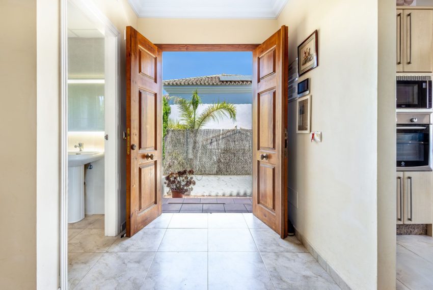 R5143825-Villa-For-Sale-Coin-Detached-4-Beds-287-Built-4