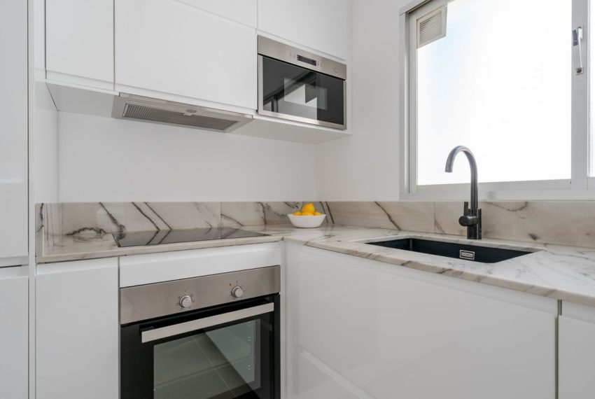 R5143876-Apartment-For-Sale-Estepona-Penthouse-3-Beds-105-Built-8