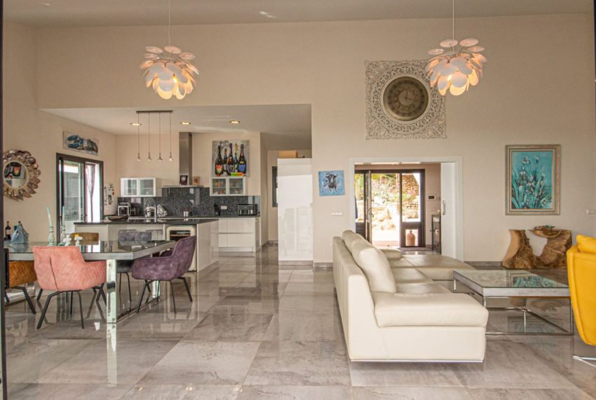 R5143909-Villa-For-Sale-La-Mairena-Detached-4-Beds-254-Built-6