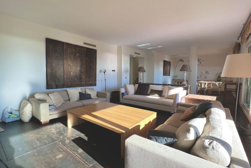 R5143915-Apartment-For-Sale-Sierra-Blanca-Penthouse-Duplex-3-Beds-388-Built-2