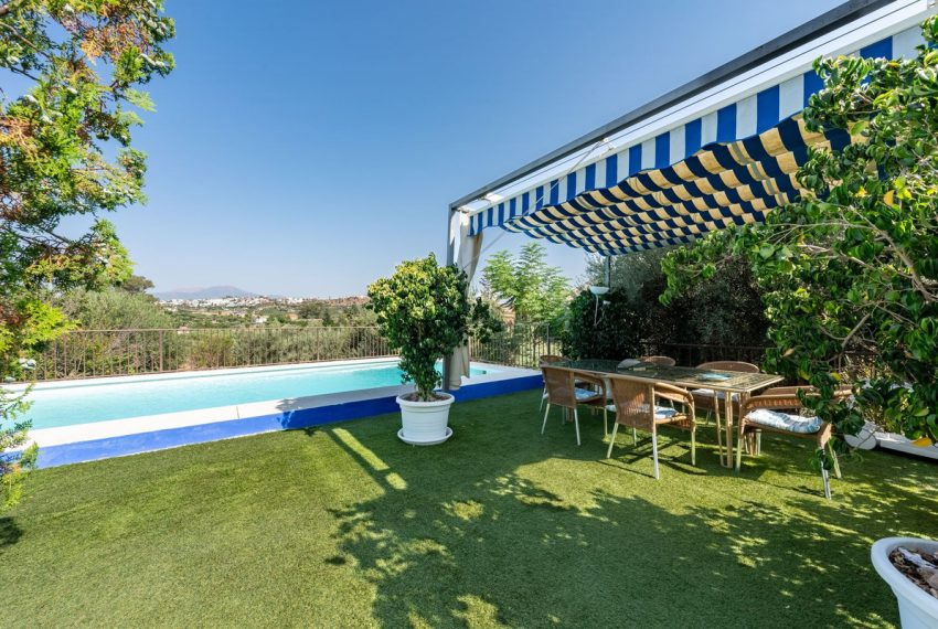 R5144878-Villa-For-Sale-Coin-Finca-4-Beds-131-Built