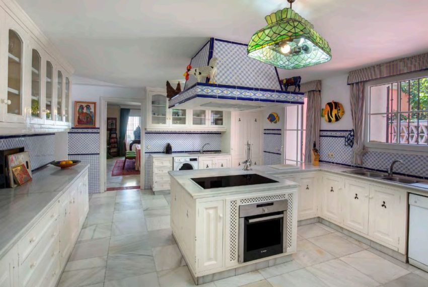 R5145118-Villa-For-Sale-New-Golden-Mile-Detached-5-Beds-880-Built-10