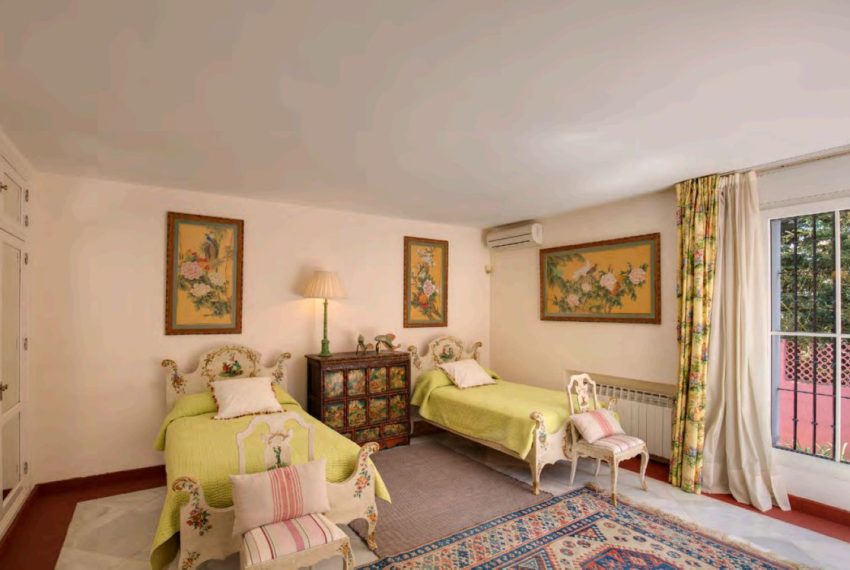 R5145118-Villa-For-Sale-New-Golden-Mile-Detached-5-Beds-880-Built-15