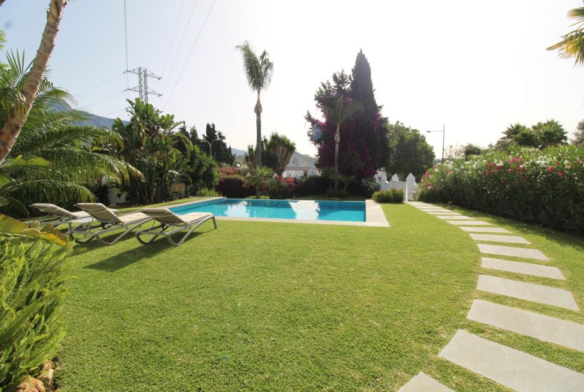 R5145193-Villa-For-Sale-Nueva-Andalucia-Detached-5-Beds-350-Built-10
