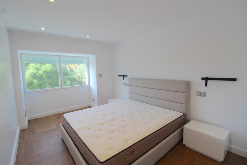 R5145193-Villa-For-Sale-Nueva-Andalucia-Detached-5-Beds-350-Built-18