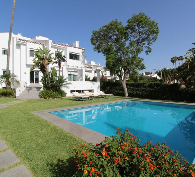 R5145193-Image 1-Detached - 5 Beds - 350 Built