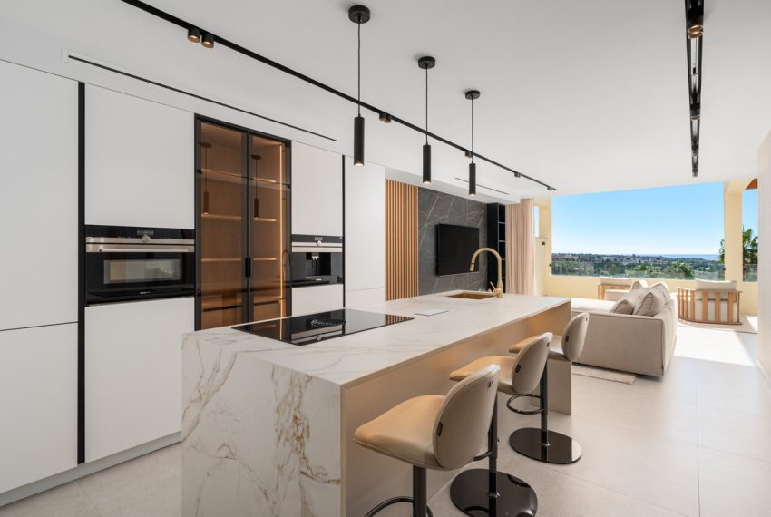 R5145271-Apartment-For-Sale-Nueva-Andalucia-Middle-Floor-3-Beds-145-Built-1