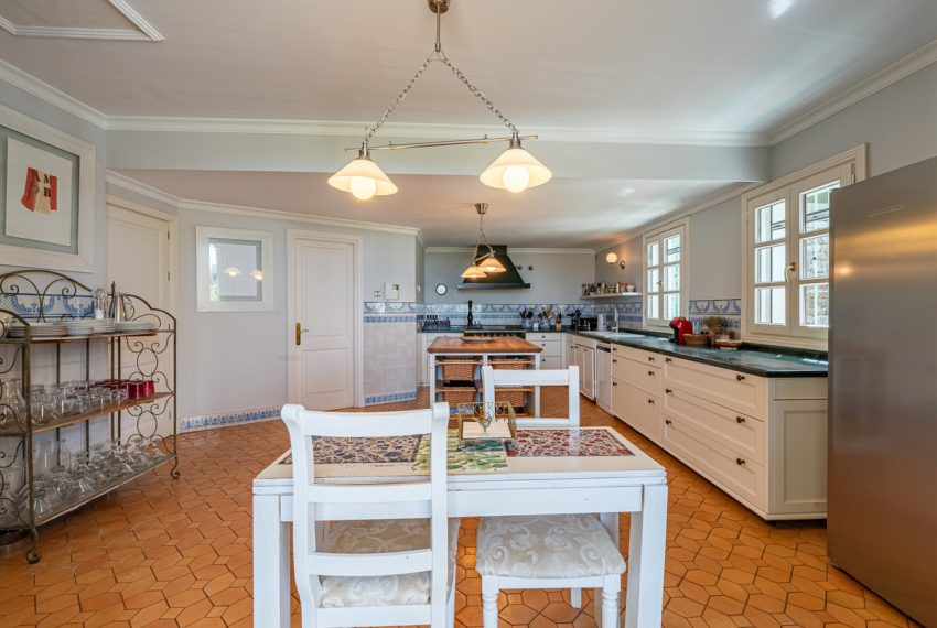 R5145691-Villa-For-Sale-Benahavis-Detached-8-Beds-883-Built-14