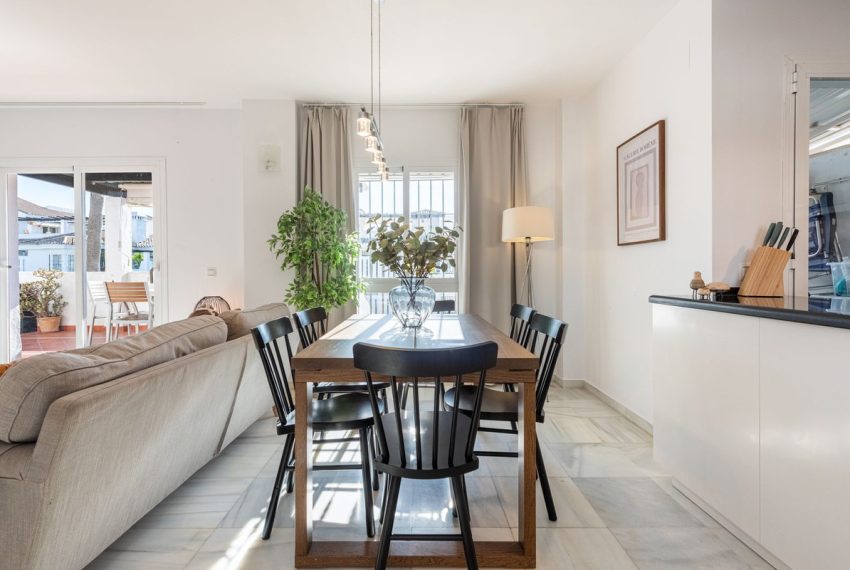 R5145889-Apartment-For-Sale-Nueva-Andalucia-Penthouse-Duplex-3-Beds-170-Built-6