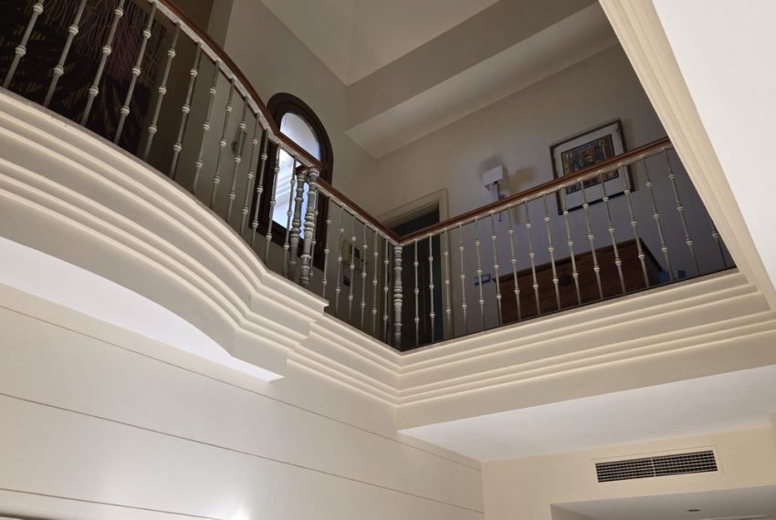 R5145913-Villa-For-Sale-El-Paraiso-Detached-6-Beds-458-Built-2
