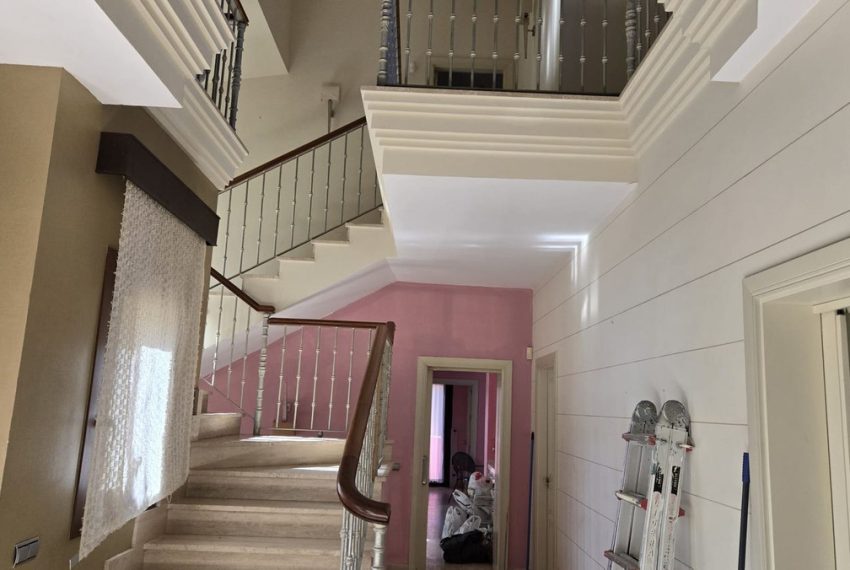 R5145913-Villa-For-Sale-El-Paraiso-Detached-6-Beds-458-Built-3
