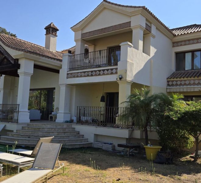 R5145913-Image 1-Detached - 6 Beds - 458 Built