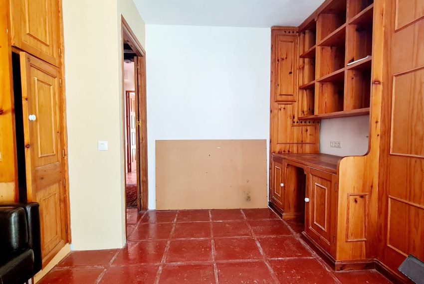 R3441994-Villa-For-Sale-Ojen-Detached-4-Beds-195-Built-17