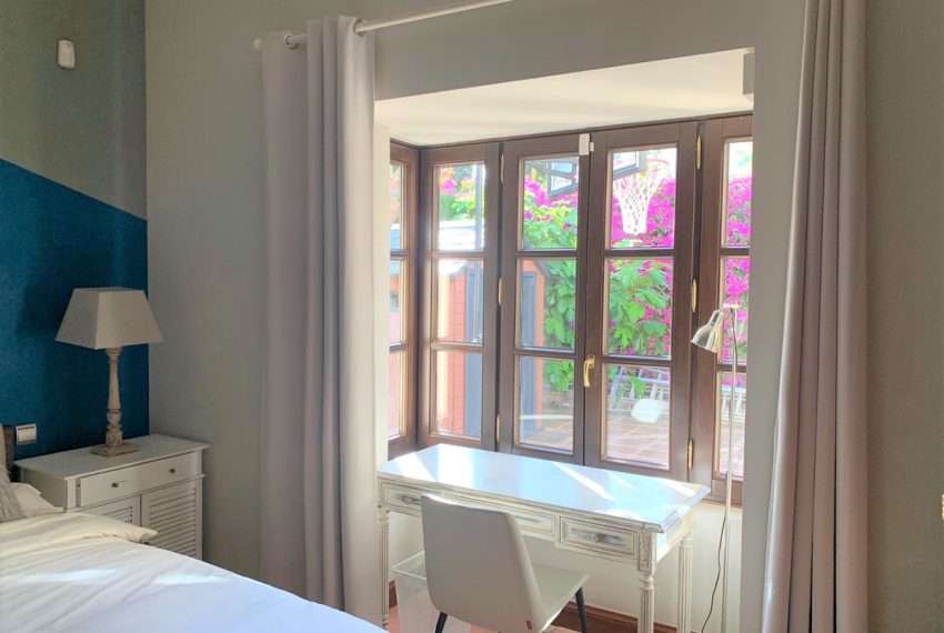 R3761173-Villa-For-Sale-Sierra-Blanca-Detached-5-Beds-450-Built-17