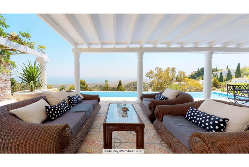 R3852340-Villa-For-Sale-Mijas-Detached-9-Beds-1135-Built-1