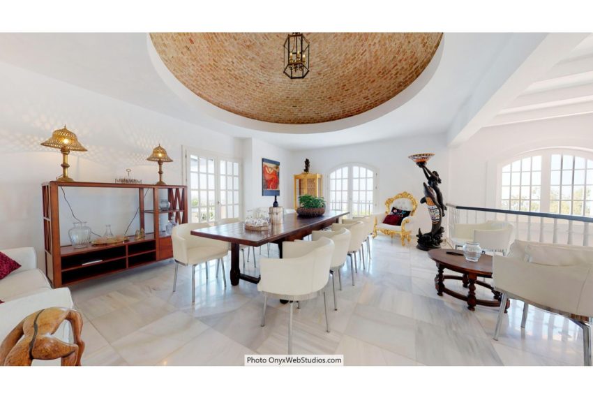 R3852340-Villa-For-Sale-Mijas-Detached-9-Beds-1135-Built-13
