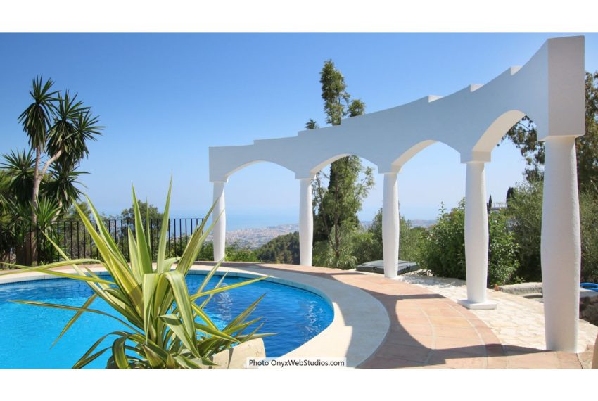 R3852340-Villa-For-Sale-Mijas-Detached-9-Beds-1135-Built-5