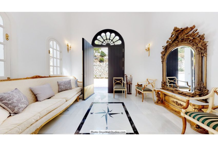 R3852340-Villa-For-Sale-Mijas-Detached-9-Beds-1135-Built-7