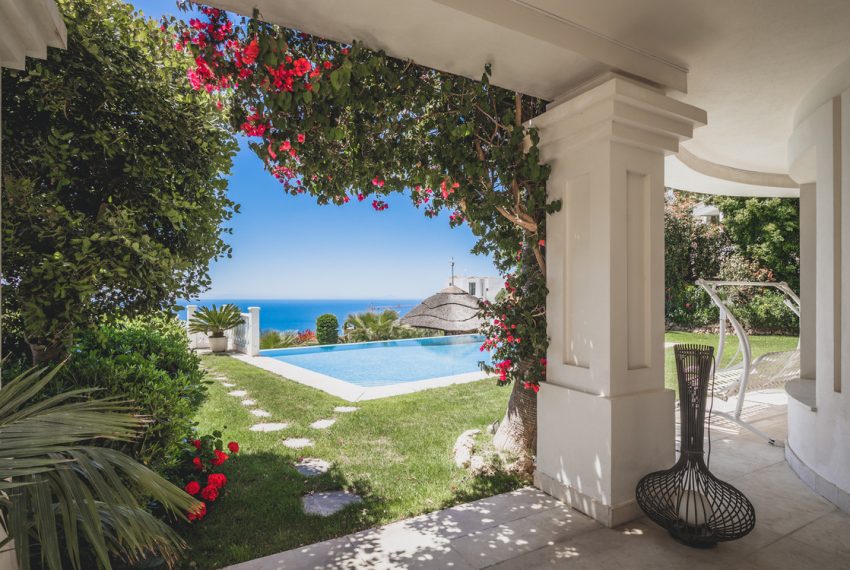 R3976990-Villa-For-Sale-Altos-de-los-Monteros-Detached-5-Beds-795-Built-10