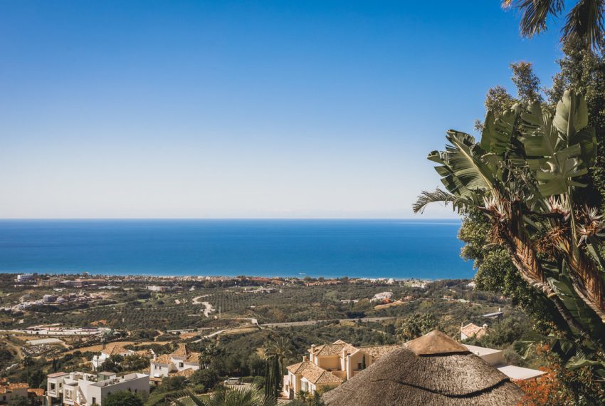 R3976990-Villa-For-Sale-Altos-de-los-Monteros-Detached-5-Beds-795-Built-11