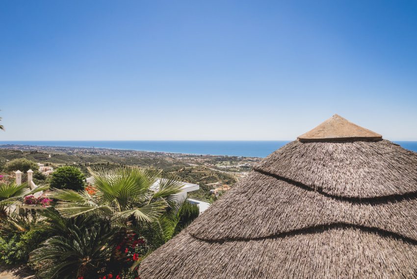 R3976990-Villa-For-Sale-Altos-de-los-Monteros-Detached-5-Beds-795-Built-12