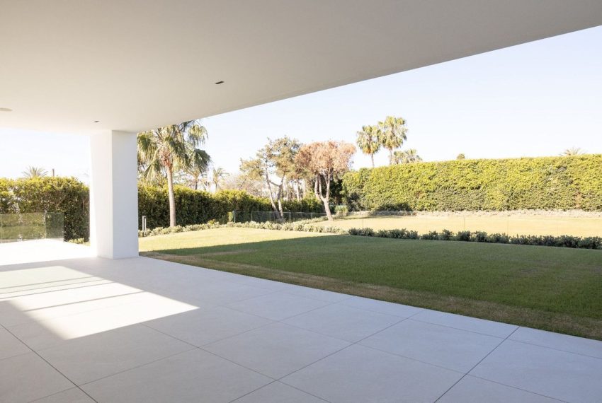 R4295473-Villa-For-Sale-The-Golden-Mile-Semi-Detached-3-Beds-447-Built-8