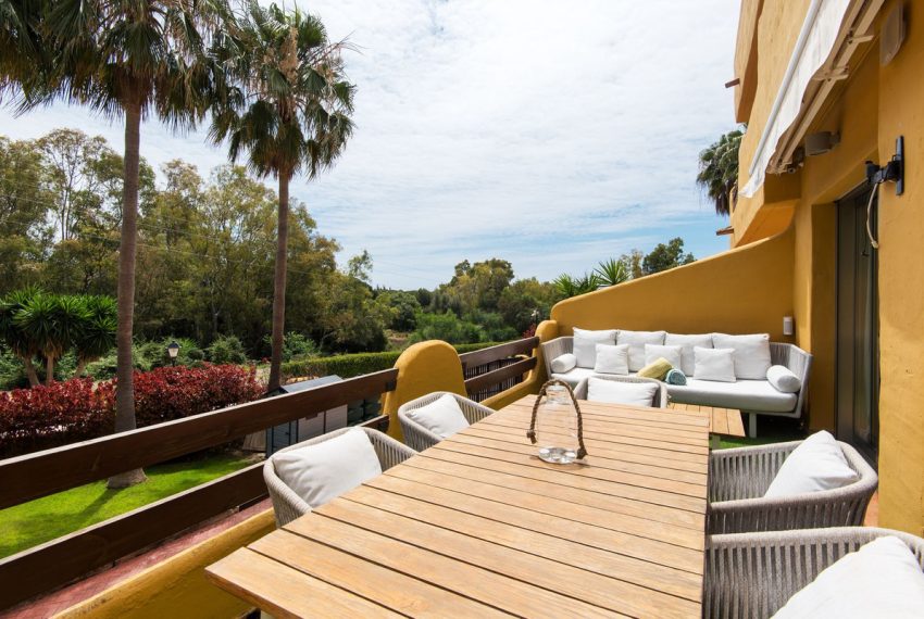 R4335847-Townhouse-For-Sale-Nagueles-Terraced-2-Beds-251-Built-14