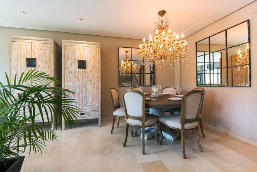 R4335847-Townhouse-For-Sale-Nagueles-Terraced-2-Beds-251-Built-9