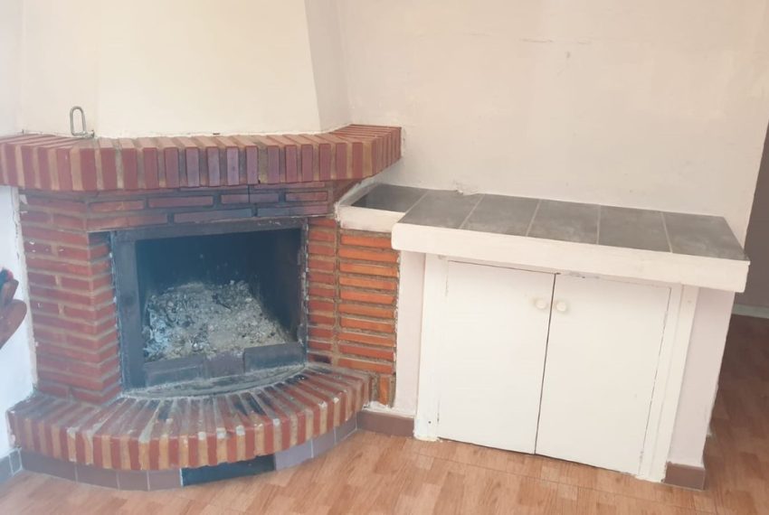 R4345087-Villa-For-Sale-Estepona-Detached-5-Beds-157-Built-10