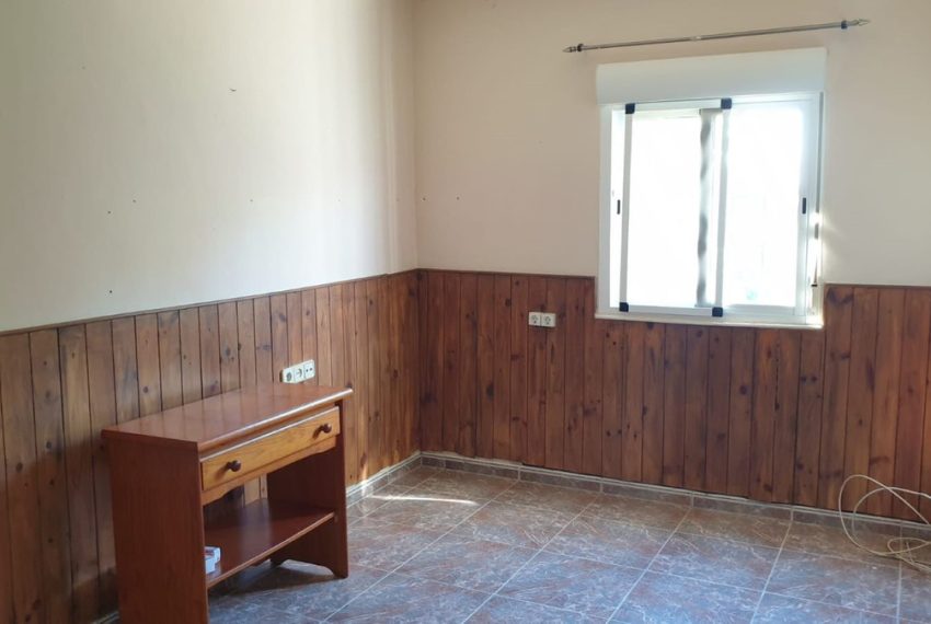 R4345087-Villa-For-Sale-Estepona-Detached-5-Beds-157-Built-9