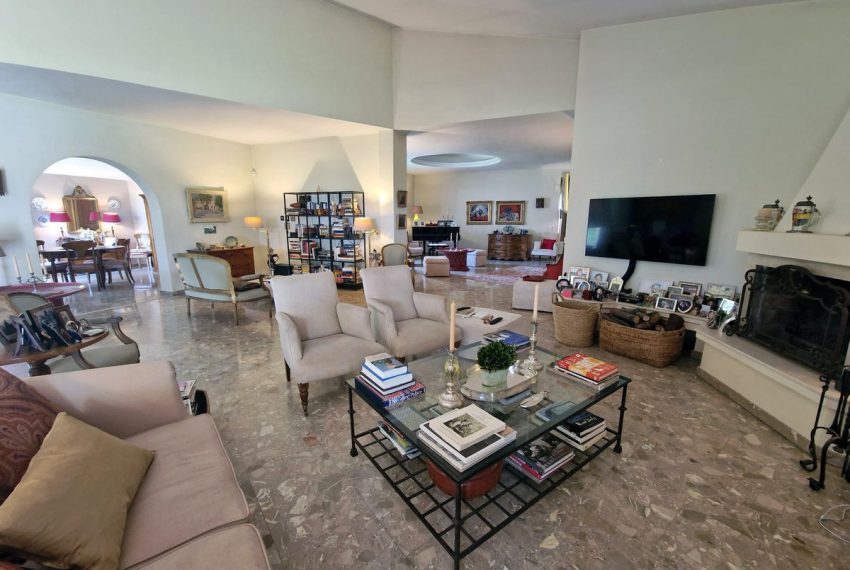 R4378351-Villa-For-Sale-Benahavis-Detached-4-Beds-659-Built-12