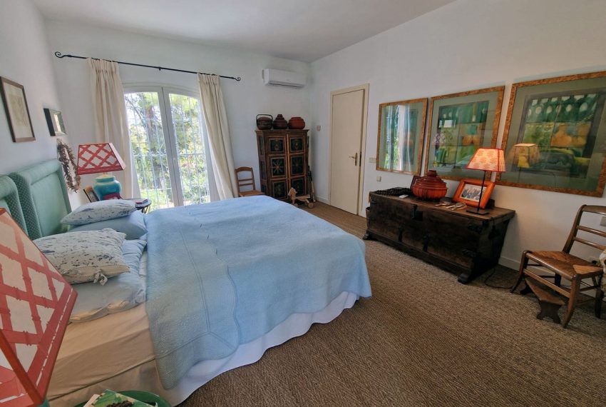 R4378351-Villa-For-Sale-Benahavis-Detached-4-Beds-659-Built-18