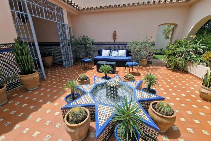 R4378351-Villa-For-Sale-Benahavis-Detached-4-Beds-659-Built-7
