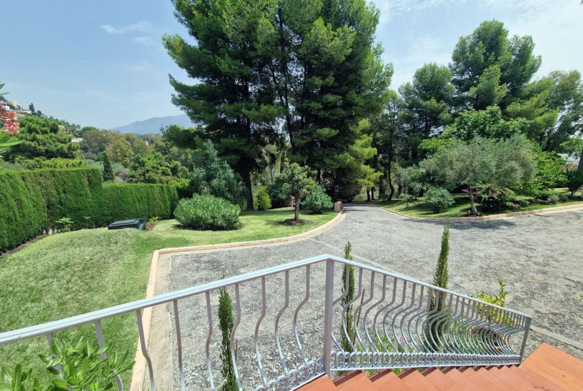 R4378351-Villa-For-Sale-Benahavis-Detached-4-Beds-659-Built-8