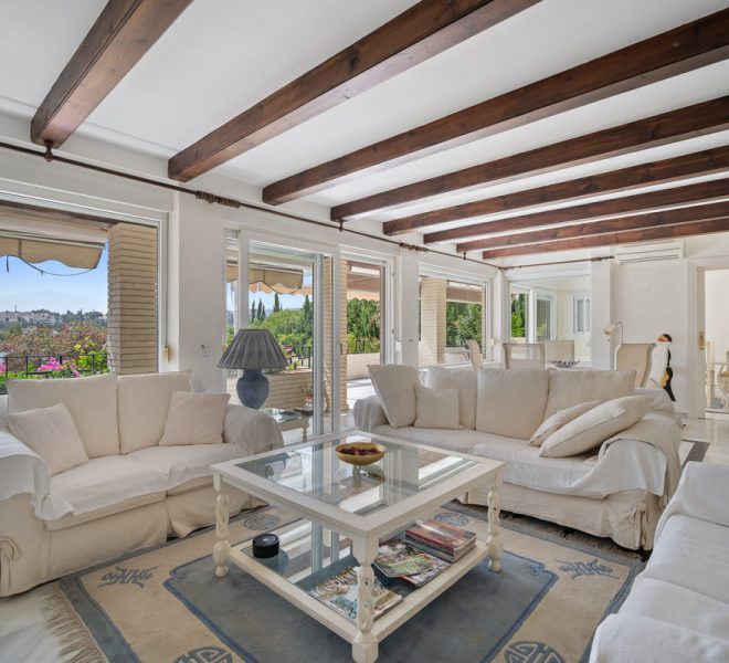 R4380433-Image 1-Detached - 4 Beds - 307 Built