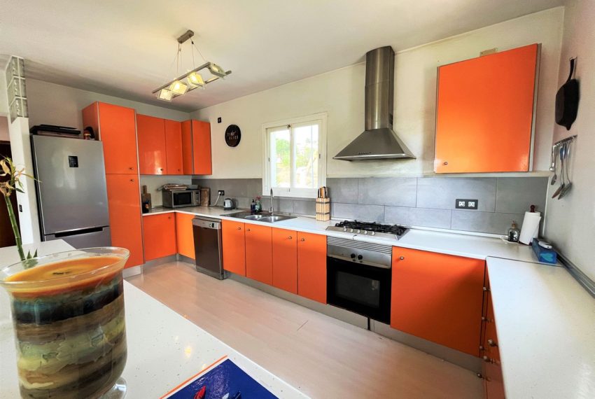 R4415791-Villa-For-Sale-Estepona-Detached-3-Beds-260-Built-10