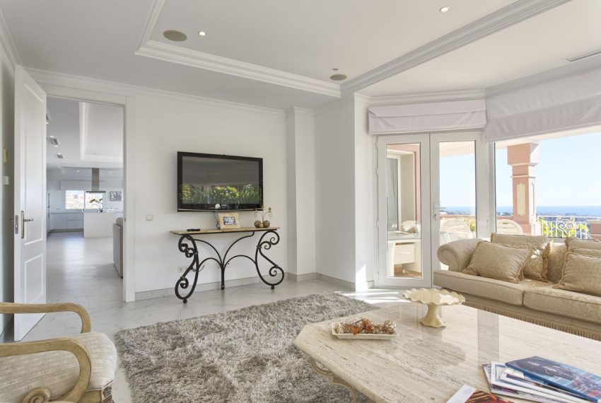 R4428886-Villa-For-Sale-Los-Flamingos-Detached-8-Beds-768-Built-15