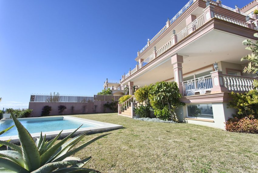 R4428886-Villa-For-Sale-Los-Flamingos-Detached-8-Beds-768-Built-4