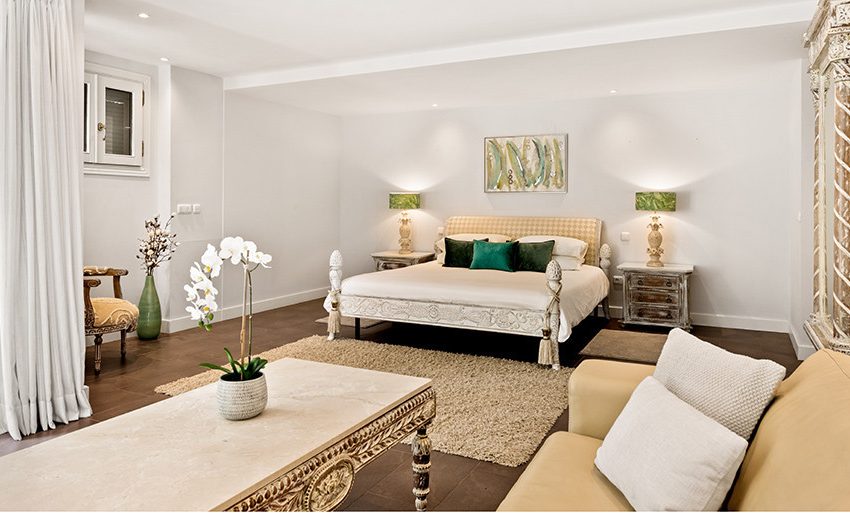 R4439494-Villa-For-Sale-Nueva-Andalucia-Detached-6-Beds-725-Built-17