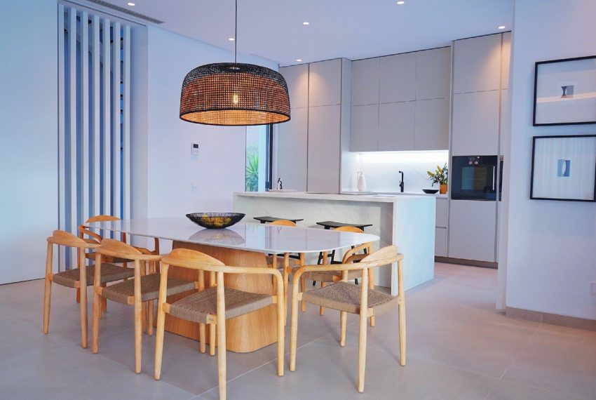 R4441894-Villa-For-Sale-The-Golden-Mile-Detached-5-Beds-730-Built-11