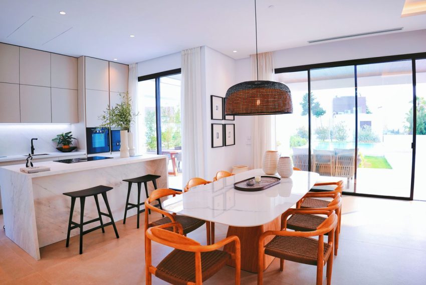 R4441894-Villa-For-Sale-The-Golden-Mile-Detached-5-Beds-730-Built-12