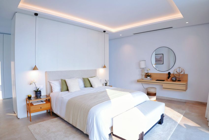 R4441894-Villa-For-Sale-The-Golden-Mile-Detached-5-Beds-730-Built-18