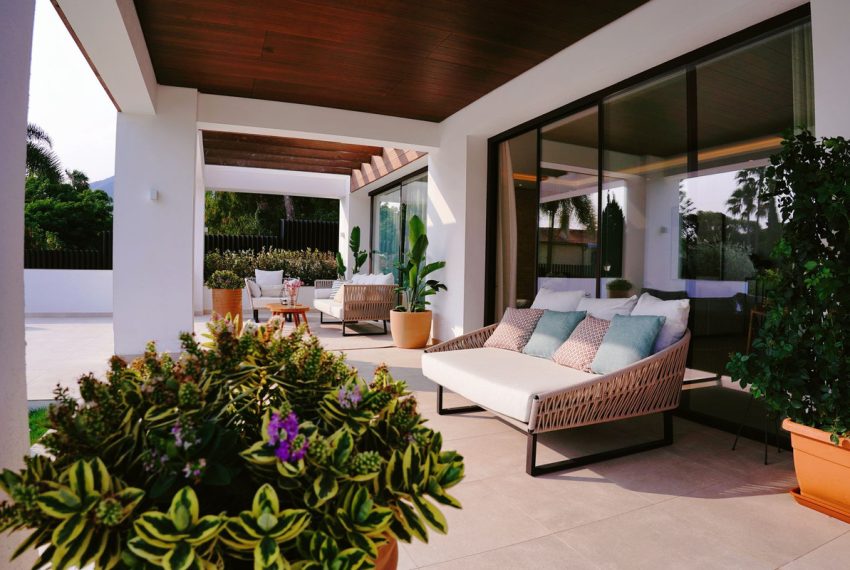 R4441894-Villa-For-Sale-The-Golden-Mile-Detached-5-Beds-730-Built-6