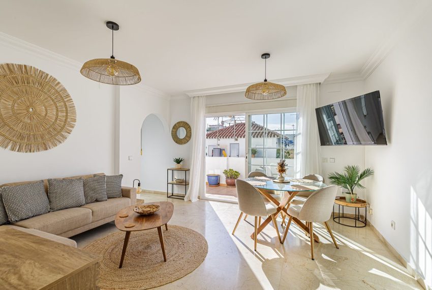 R4552039-Apartment-For-Sale-Marbella-Penthouse-2-Beds-70-Built-1