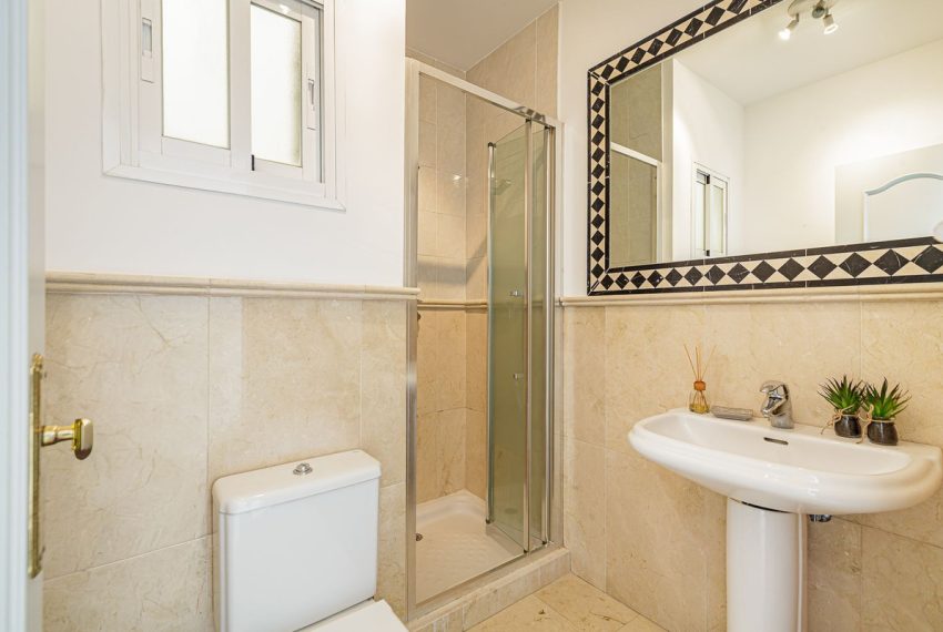 R4552039-Apartment-For-Sale-Marbella-Penthouse-2-Beds-70-Built-14